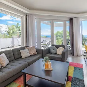 https://pobri-opatija-design-apartments.primorje-gorskikotar.com